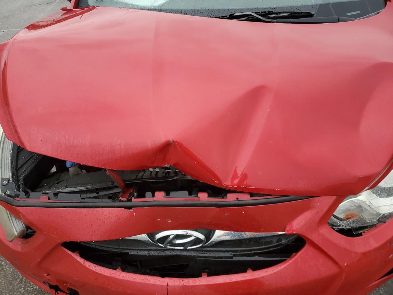 2013 Hyundai Accent Se Red vin: KMHCU5AE1DU060467