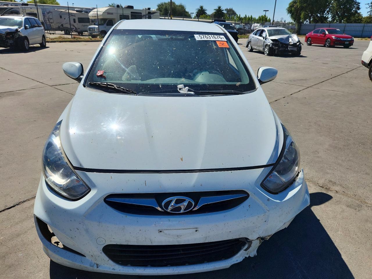 2013 Hyundai Accent Se White vin: KMHCU5AE1DU066785