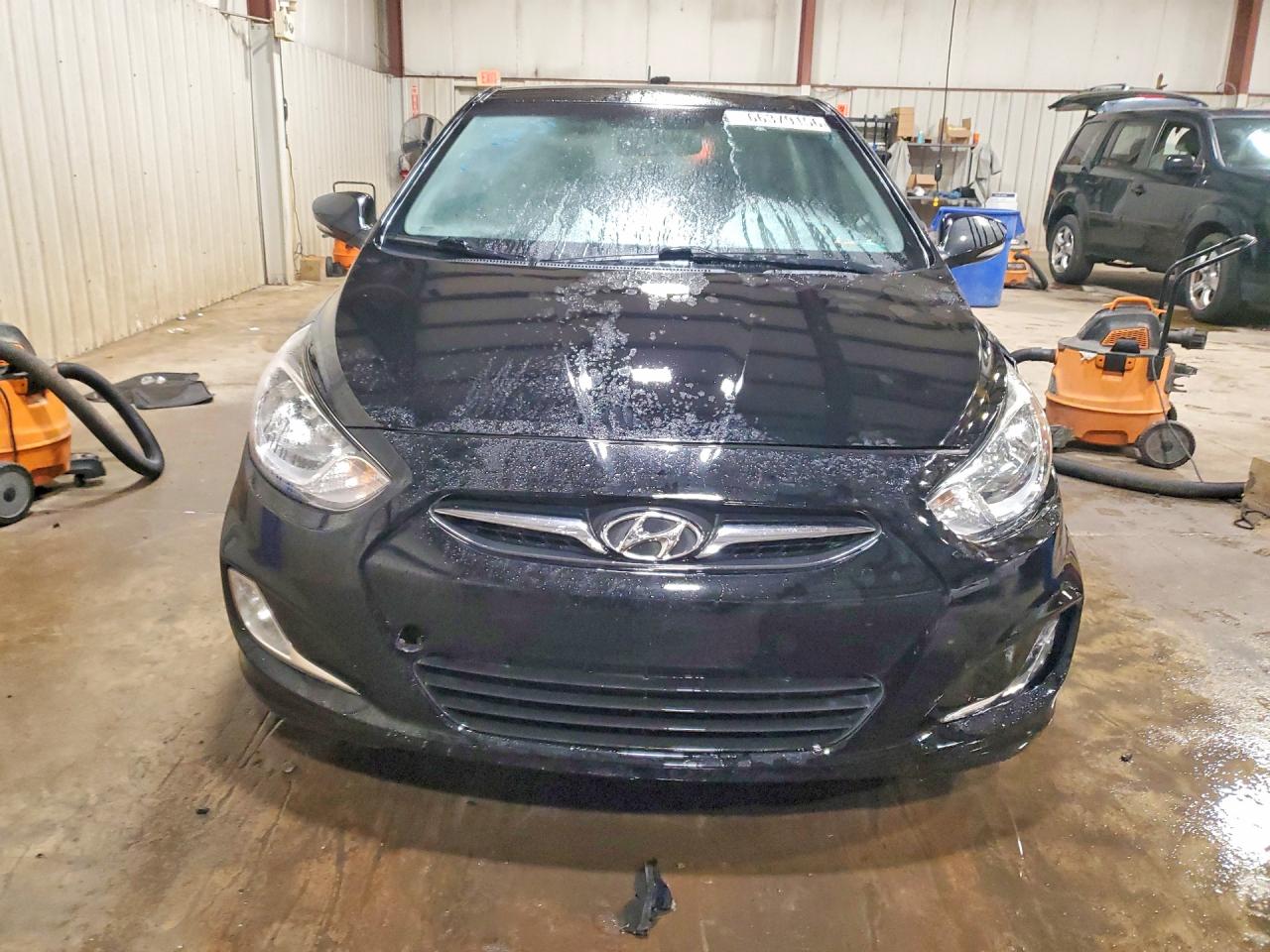 2013 Hyundai Accent Se Black vin: KMHCU5AE1DU076376