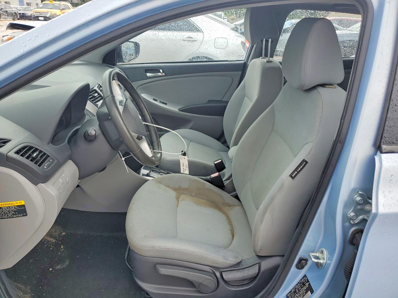 2013 Hyundai Accent Se Blue vin: KMHCU5AE1DU077995