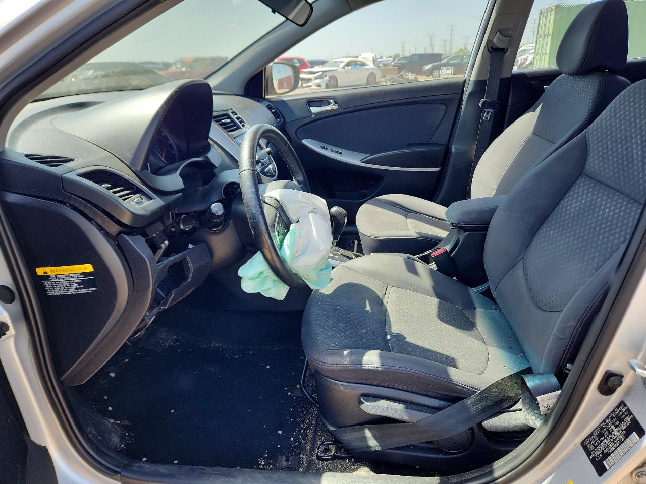 2013 Hyundai Accent Se Серебряный vin: KMHCU5AE1DU093159