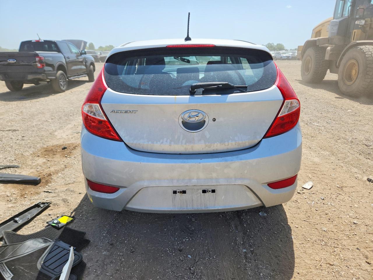 2013 Hyundai Accent Se Серебряный vin: KMHCU5AE1DU093159