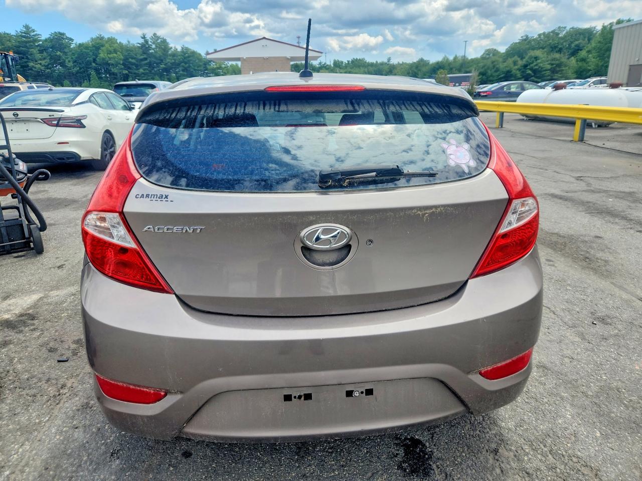 2013 Hyundai Accent Se Желто-коричневый vin: KMHCU5AE1DU104077