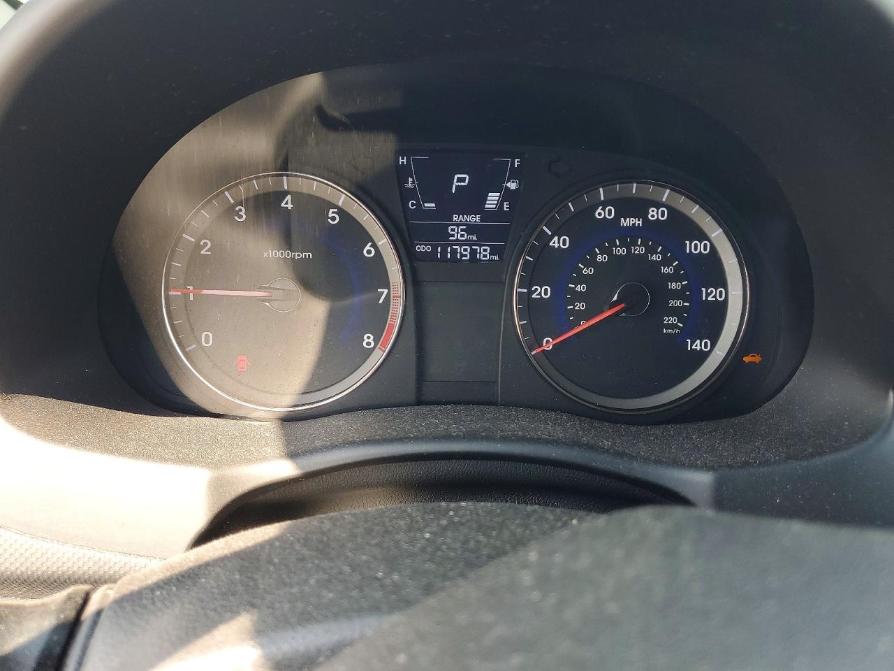 2013 Hyundai Accent Se Silver vin: KMHCU5AE1DU132316