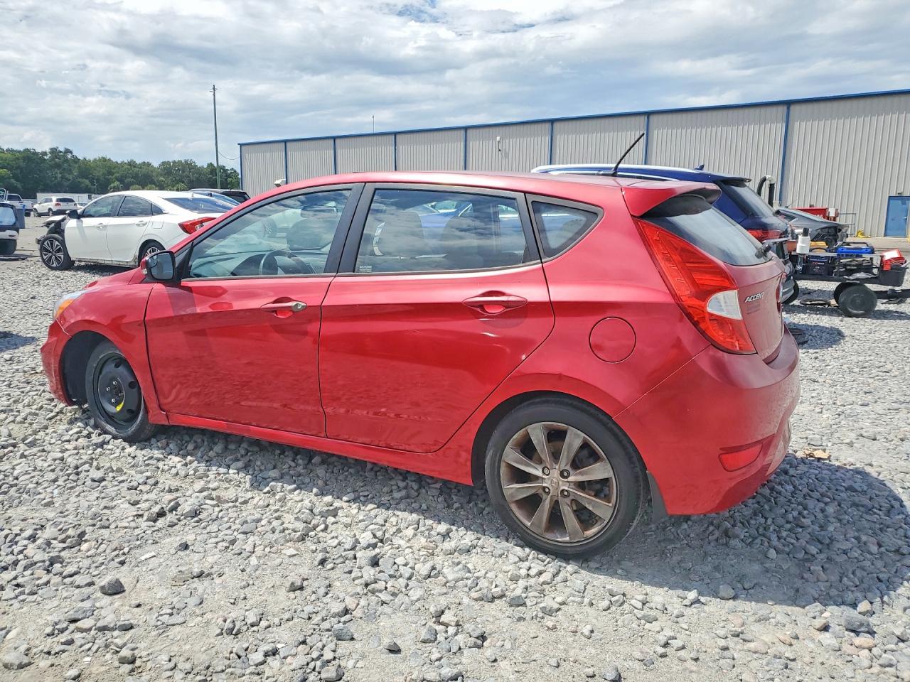 2014 Hyundai Accent Se Red vin: KMHCU5AE1EU178696