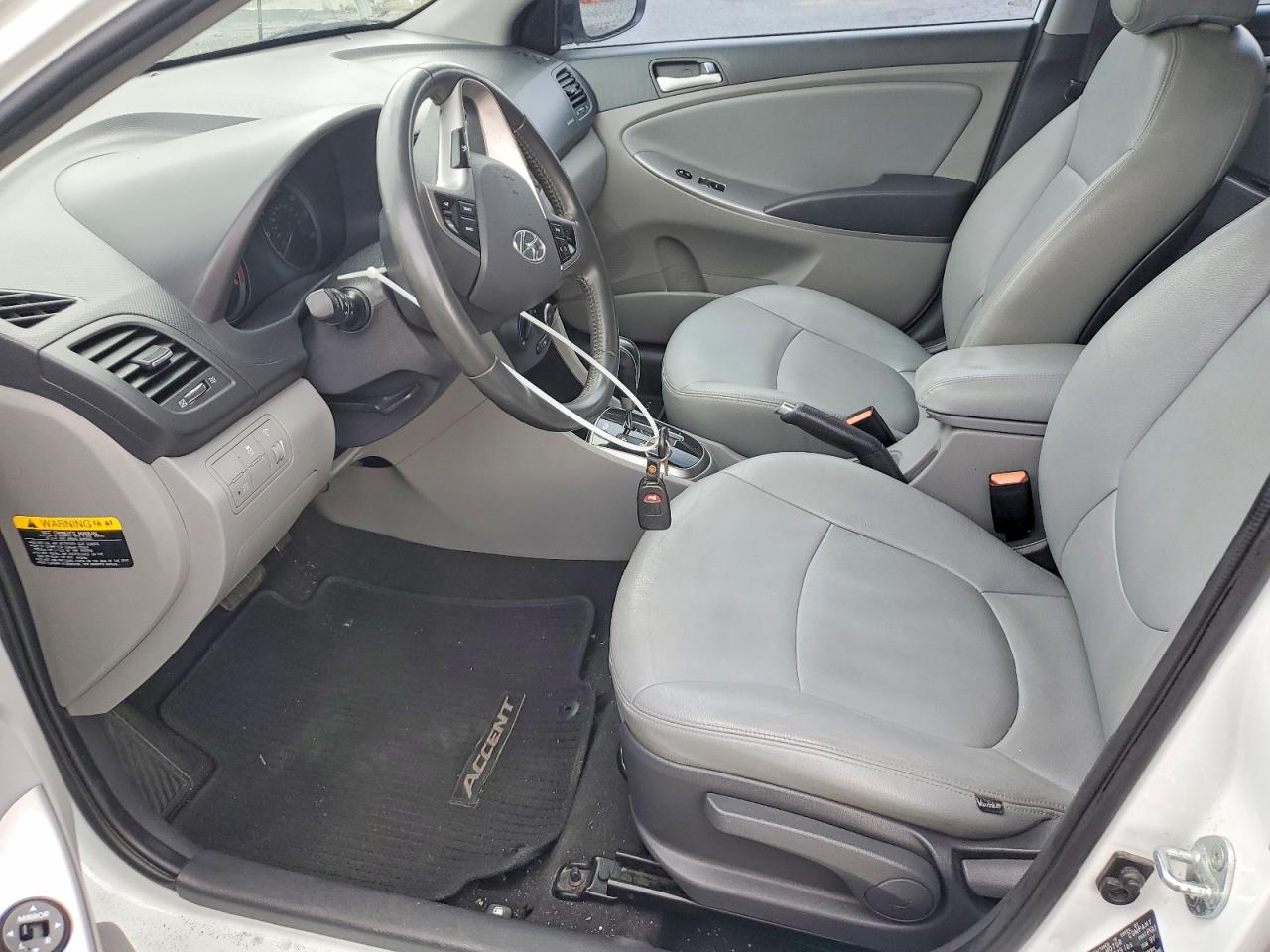 2015 Hyundai Accent Sport White vin: KMHCU5AE1FU220169