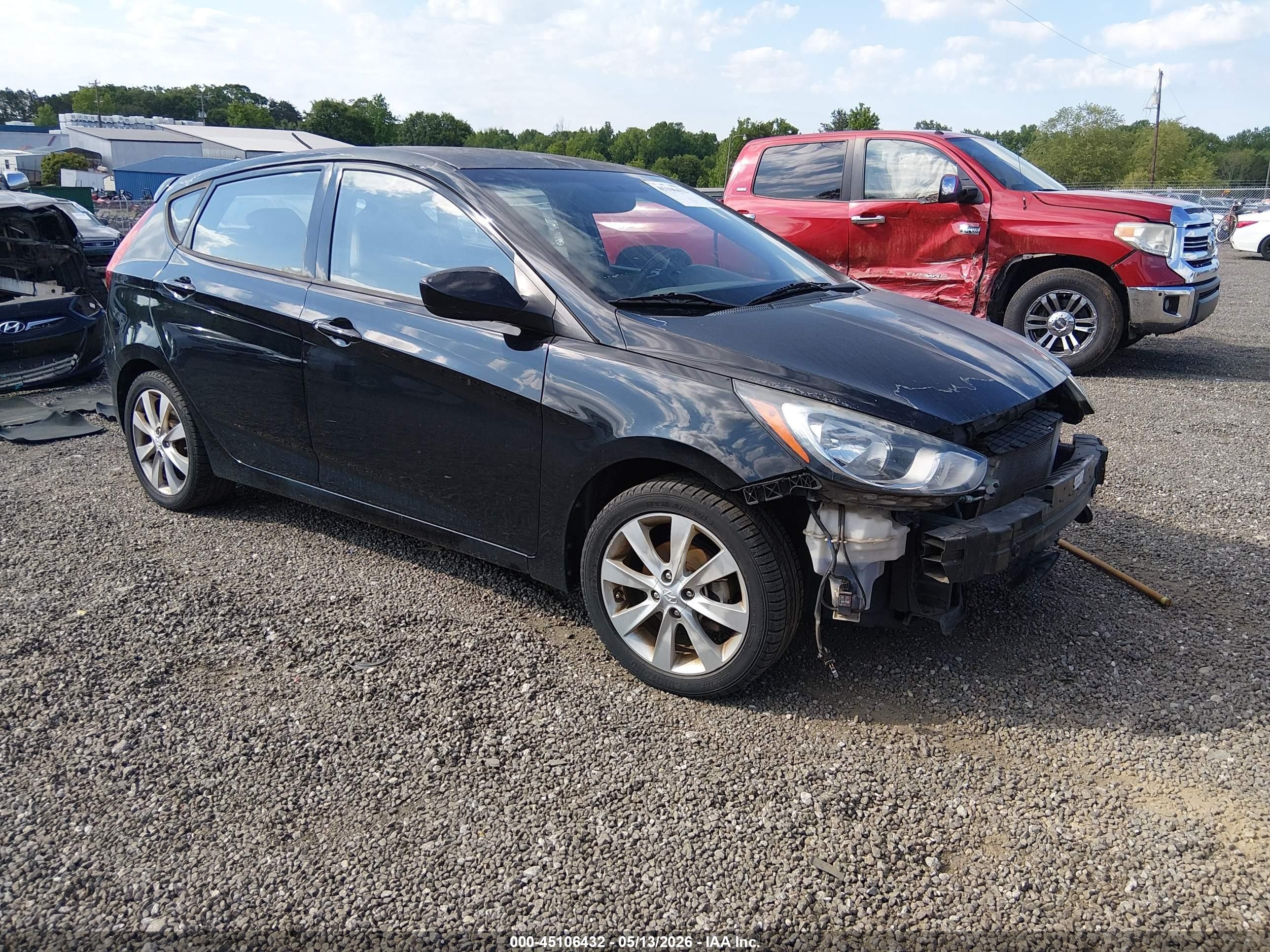 2012 Hyundai Accent Se Black vin: KMHCU5AE2CU005024