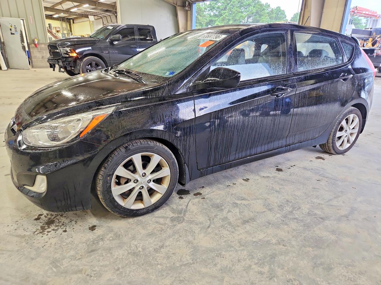 2012 Hyundai Accent Se Black vin: KMHCU5AE2CU031493