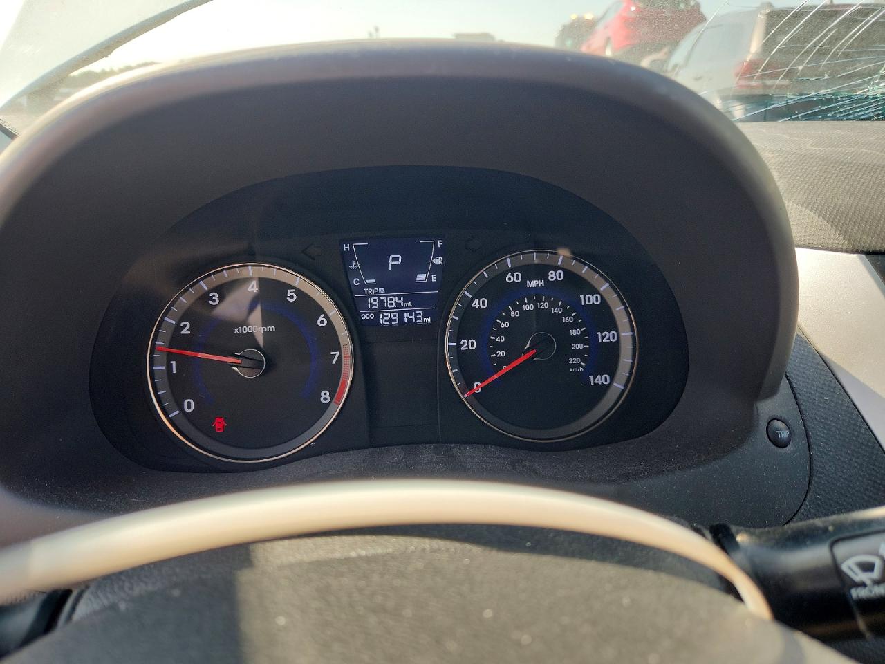 2012 Hyundai Accent Se White vin: KMHCU5AE2CU049282