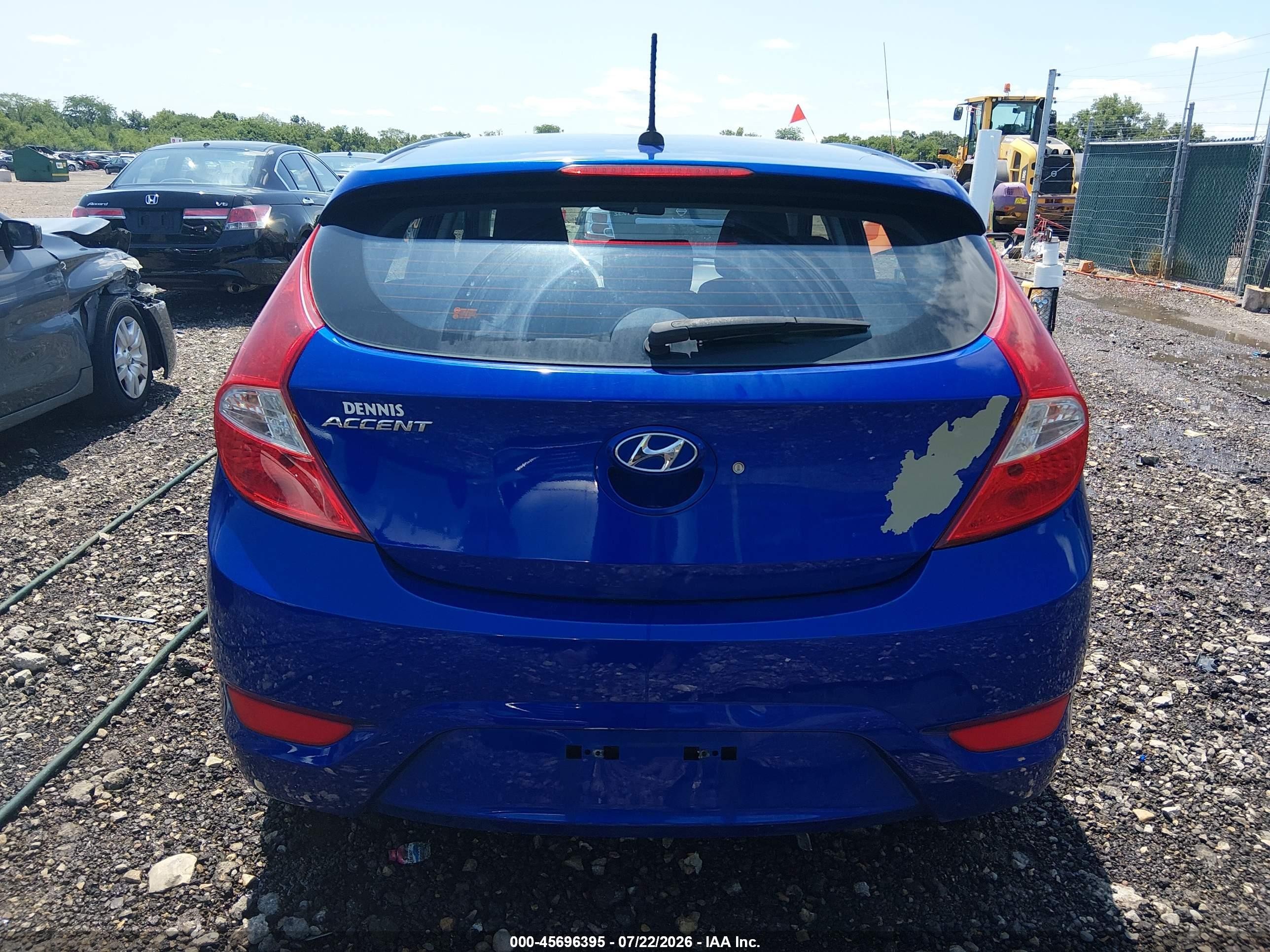 2012 Hyundai Accent Se Blue vin: KMHCU5AE2CU050447
