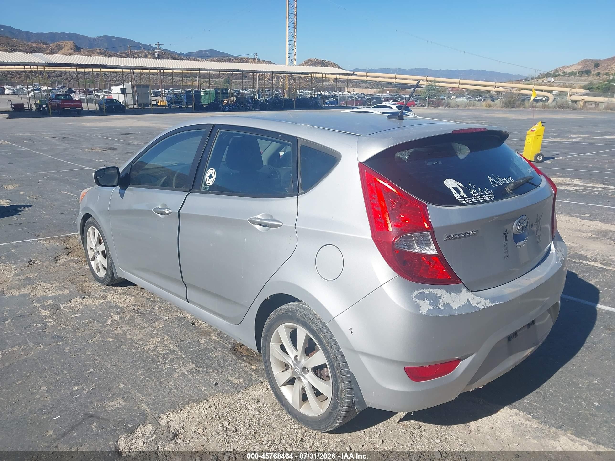 2014 Hyundai Accent Se Silver vin: KMHCU5AE2EU141981