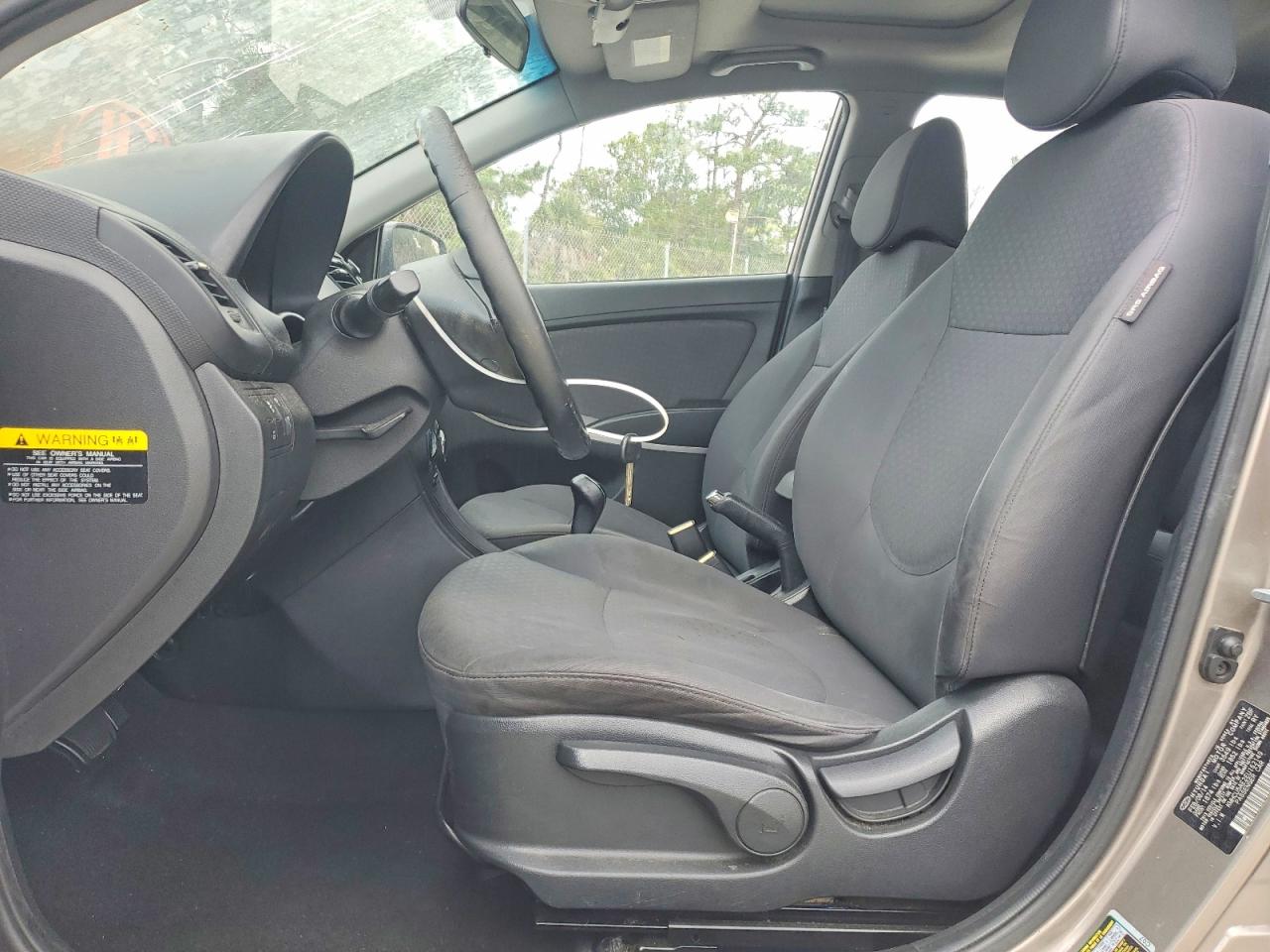 2014 Hyundai Accent Se Gray vin: KMHCU5AE2EU162149