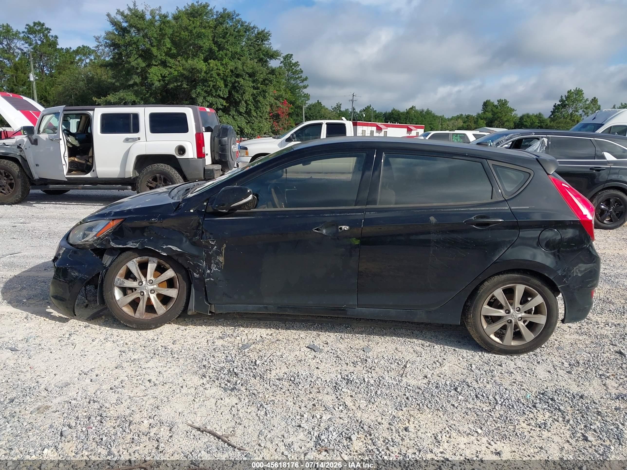 2013 Hyundai Accent Se Black vin: KMHCU5AE3DU077478