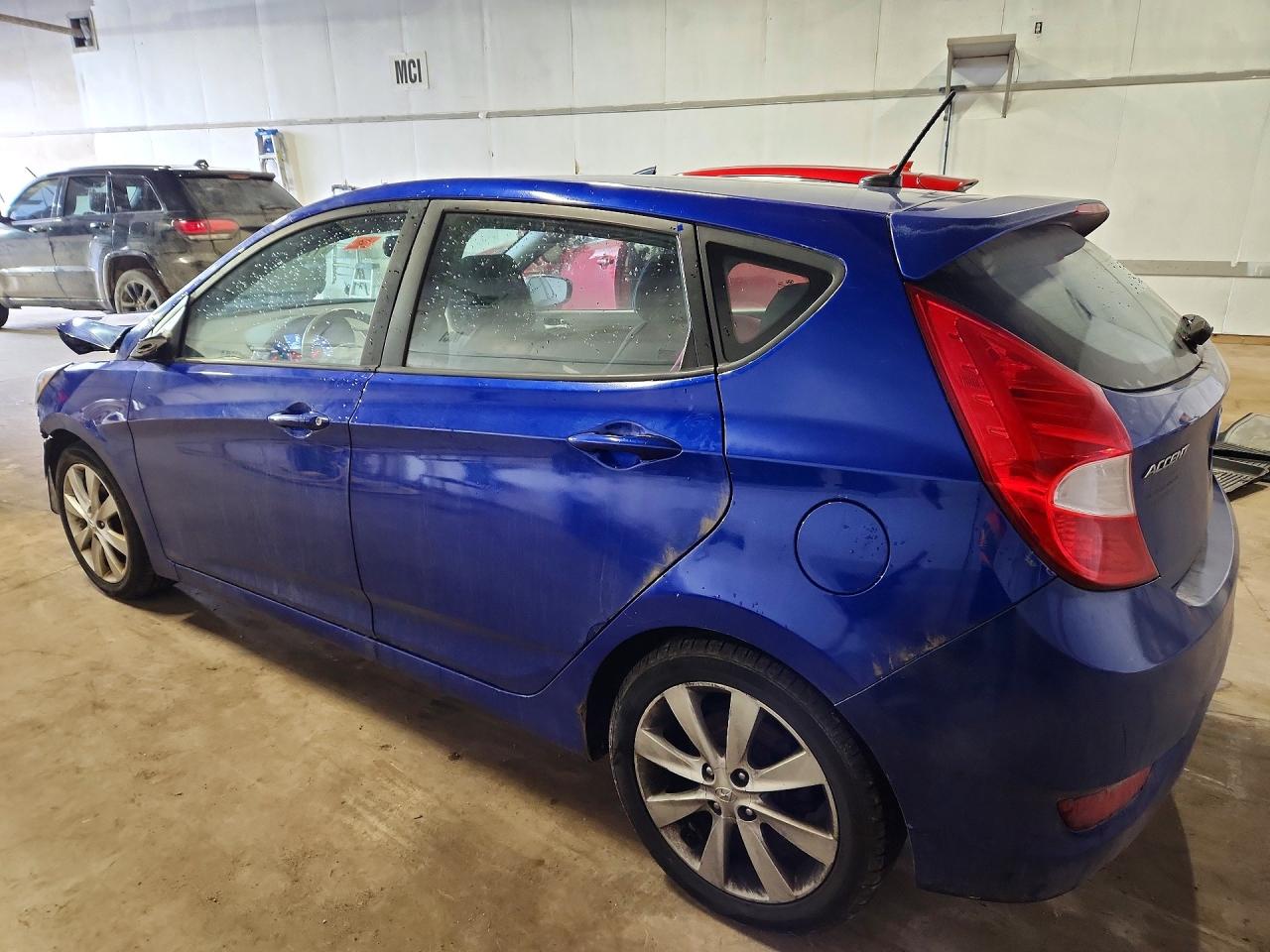 2013 Hyundai Accent Gls Blue vin: KMHCU5AE3DU084978