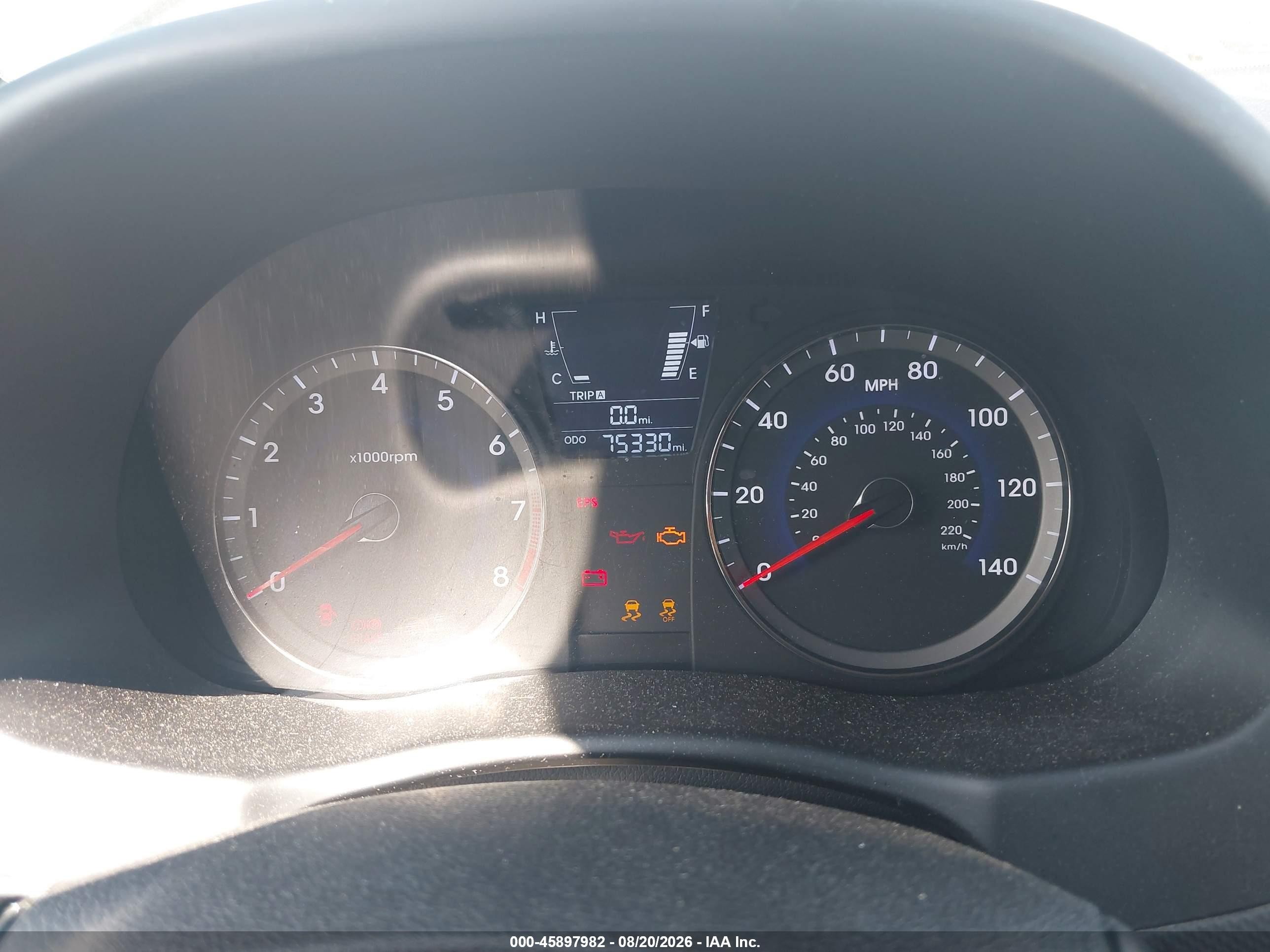 2013 Hyundai Accent Se Silver vin: KMHCU5AE3DU092899