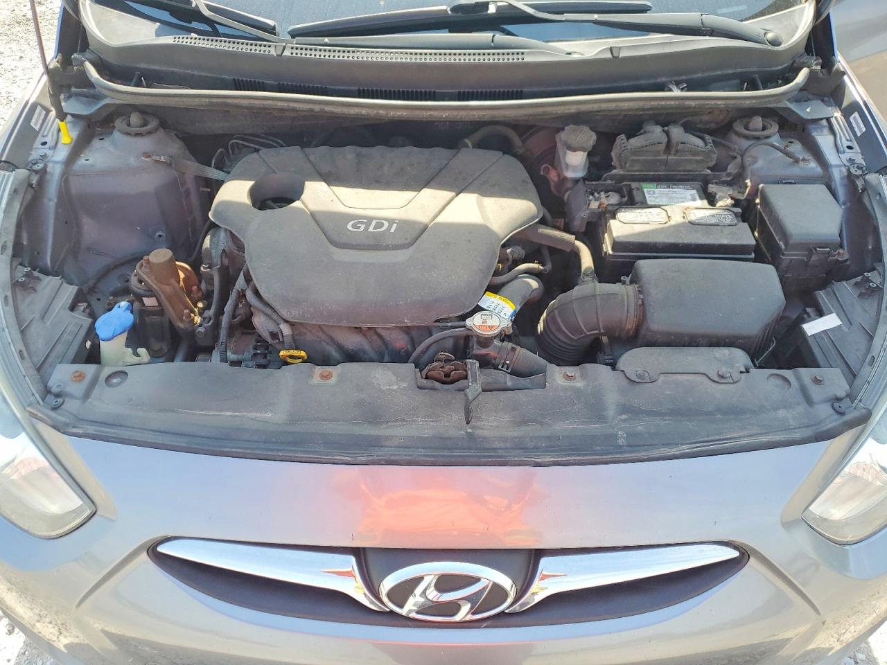 2013 Hyundai Accent Se Gray vin: KMHCU5AE3DU138358