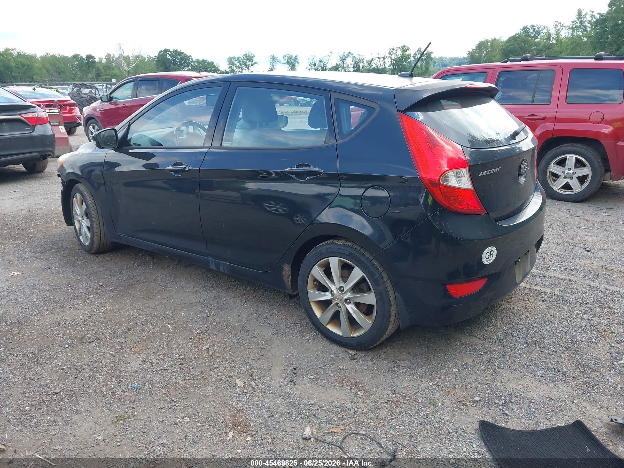 2014 Hyundai Accent Se Black vin: KMHCU5AE3EU178666