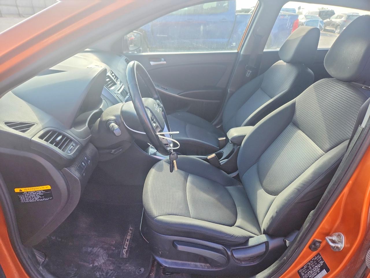 2015 Hyundai Accent Sport Orange vin: KMHCU5AE3FU200862