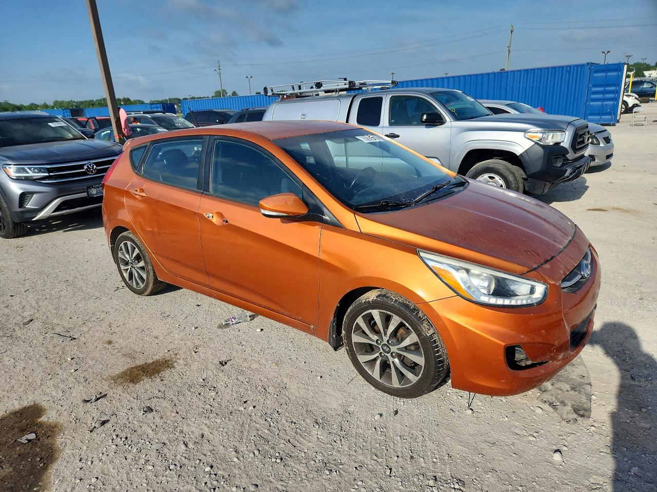 2015 Hyundai Accent Sport Orange vin: KMHCU5AE3FU200862