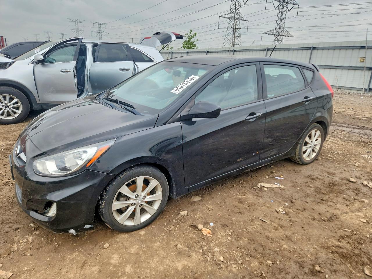 2012 Hyundai Accent Se Black vin: KMHCU5AE4CU008880