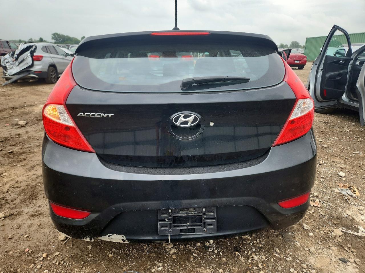 2012 Hyundai Accent Se Black vin: KMHCU5AE4CU008880