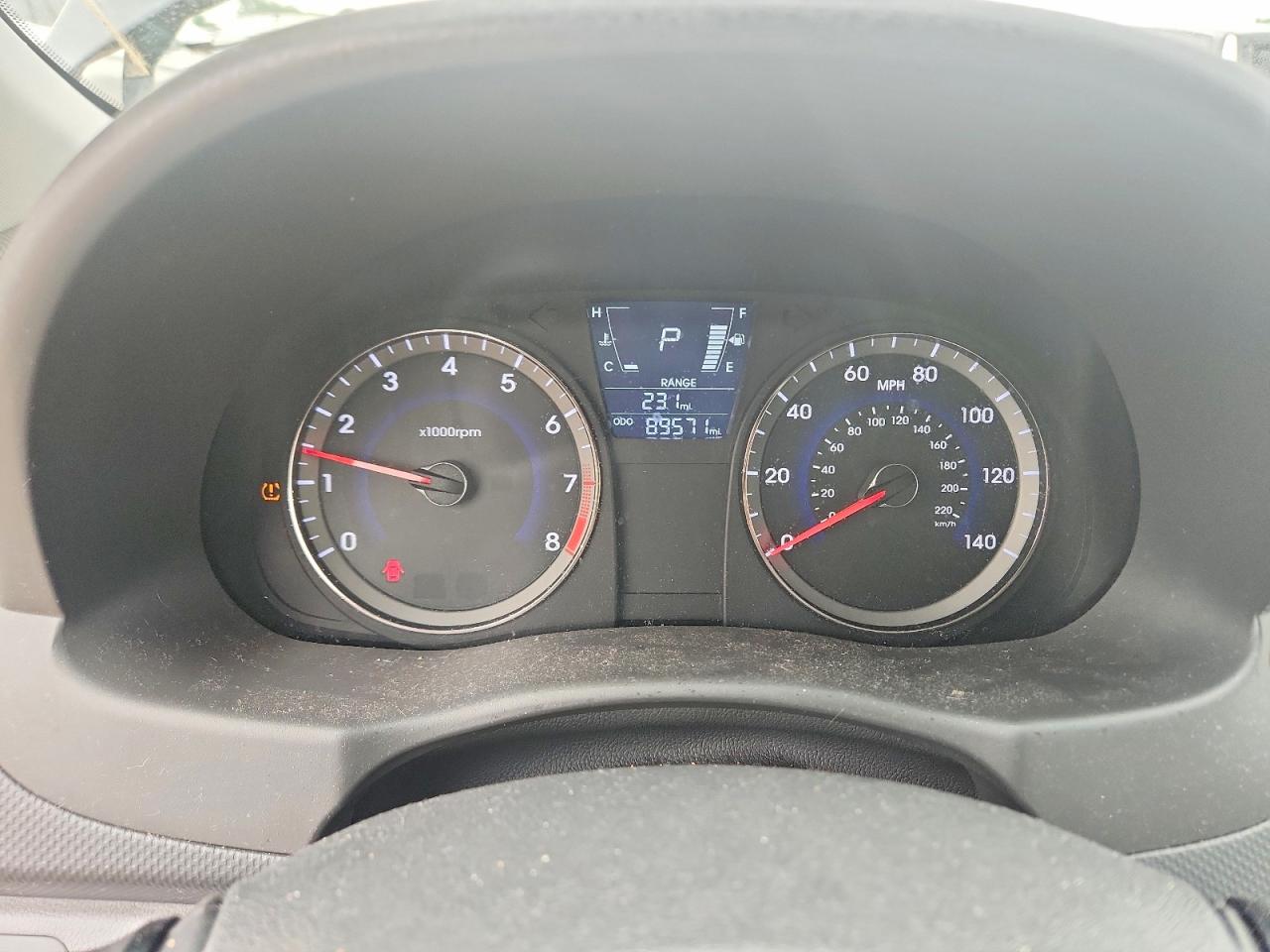 2012 Hyundai Accent Se Black vin: KMHCU5AE4CU008880
