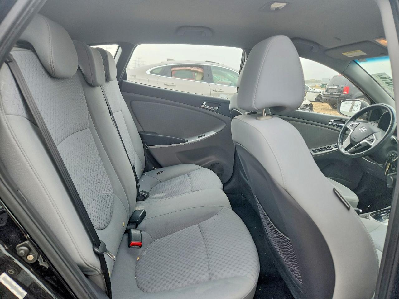 2012 Hyundai Accent Se Black vin: KMHCU5AE4CU008880