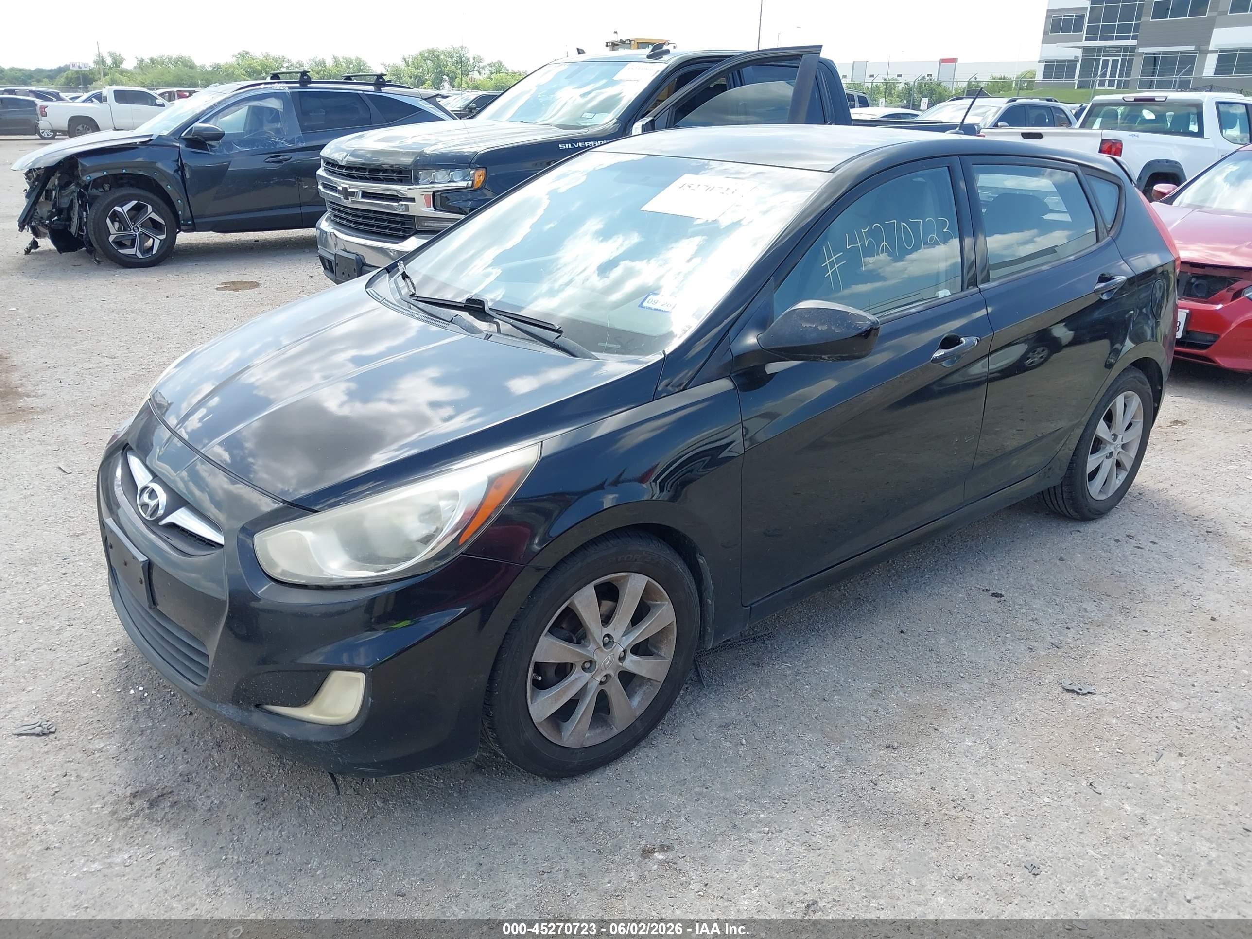2012 Hyundai Accent Se Black vin: KMHCU5AE4CU022584