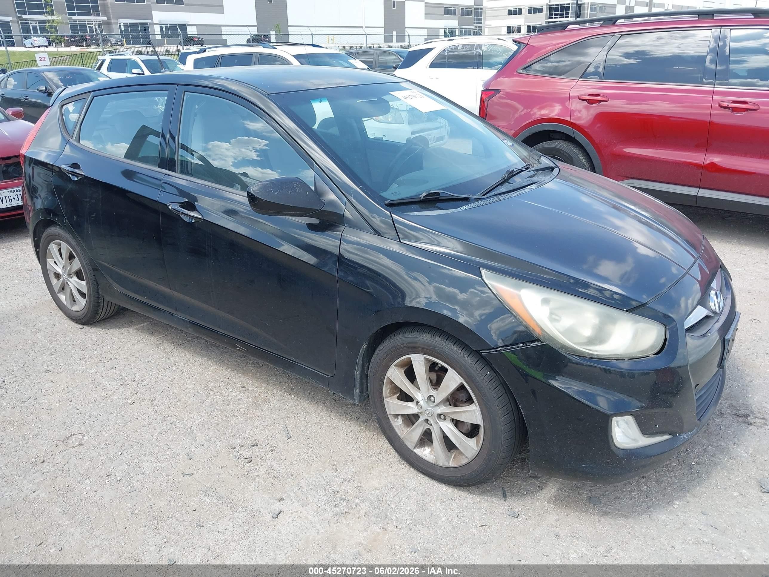 2012 Hyundai Accent Se Black vin: KMHCU5AE4CU022584