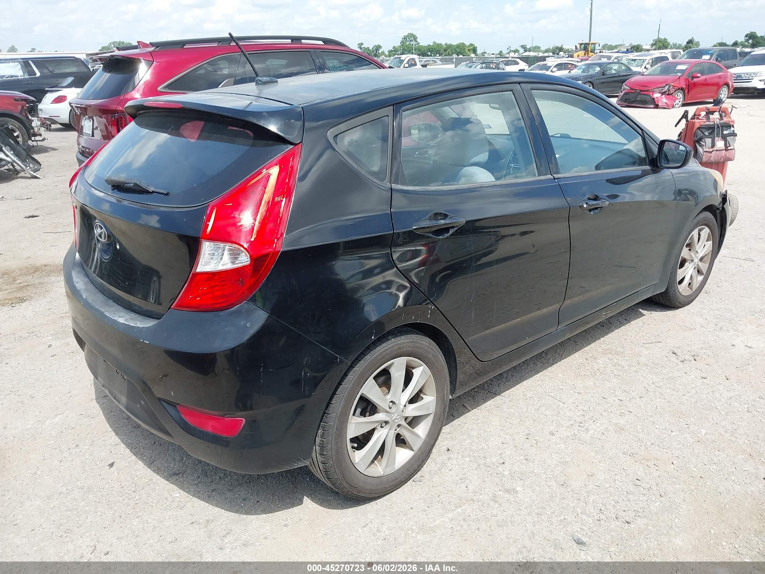 2012 Hyundai Accent Se Black vin: KMHCU5AE4CU022584