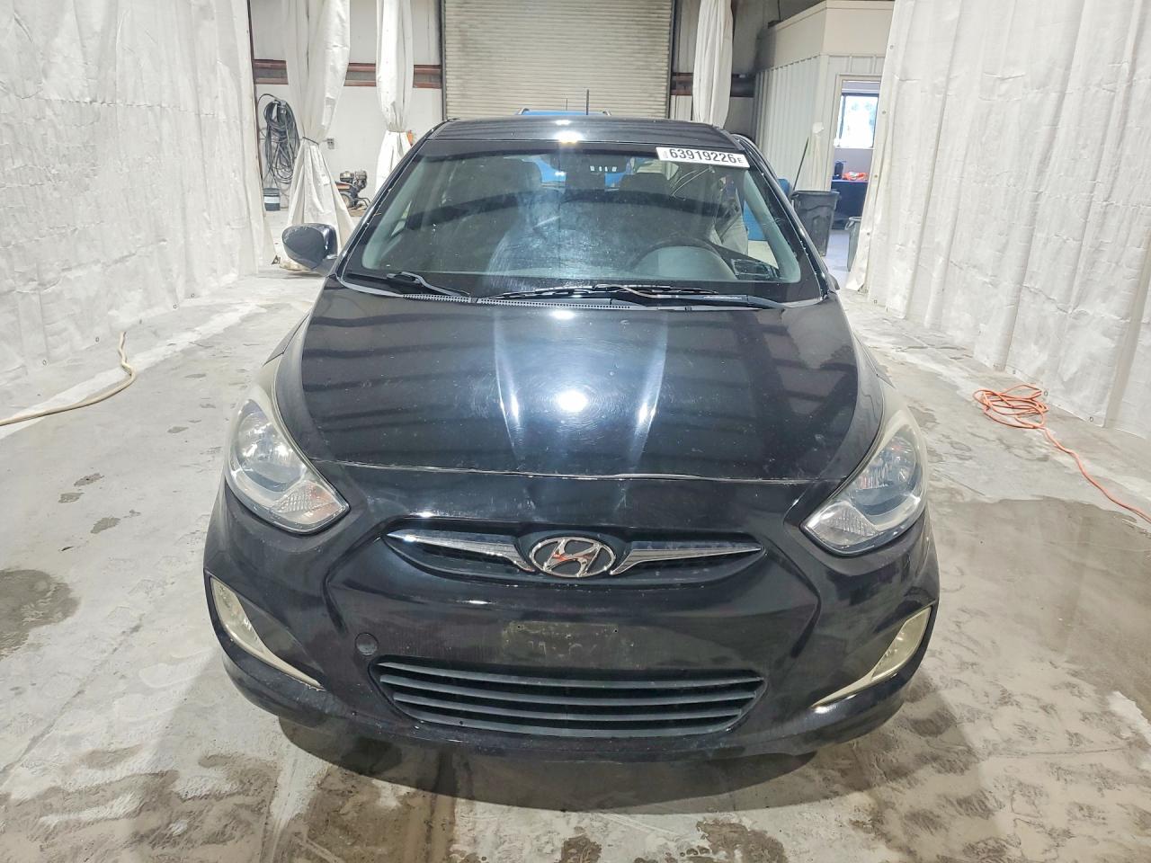 2012 Hyundai Accent Se Black vin: KMHCU5AE4CU025243