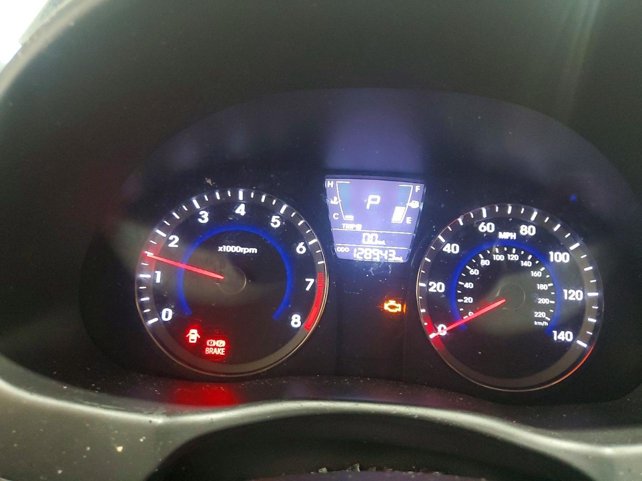 2012 Hyundai Accent Se Black vin: KMHCU5AE4CU025243