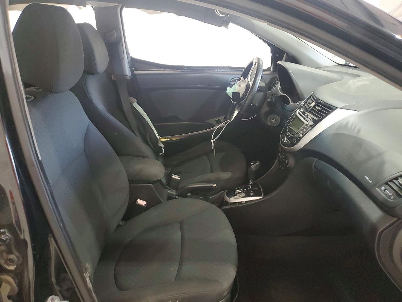 2012 Hyundai Accent Se Black vin: KMHCU5AE4CU025243