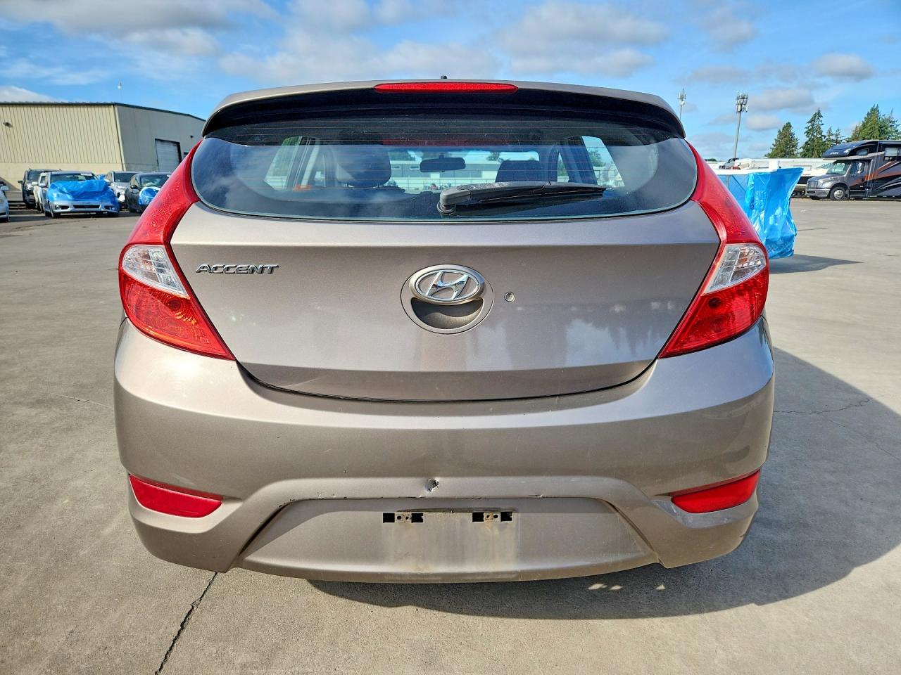 2012 Hyundai Accent Se Серый vin: KMHCU5AE4CU053687
