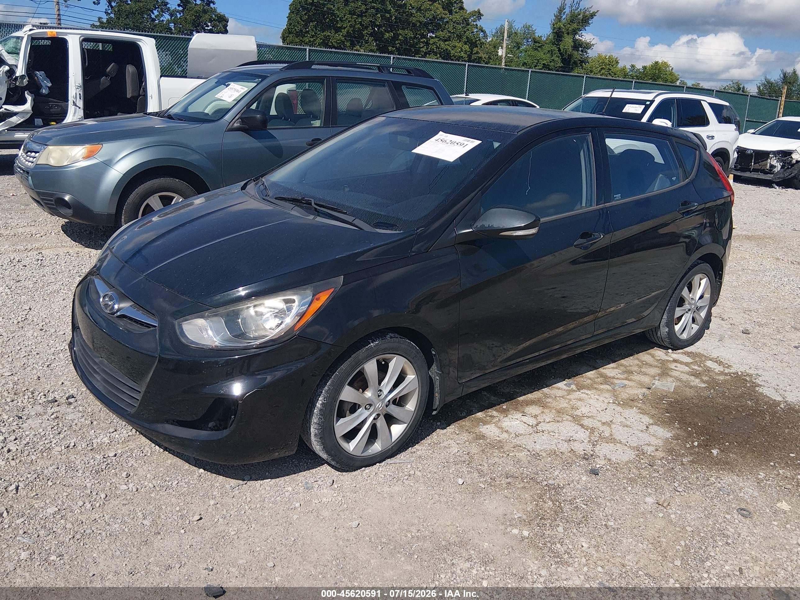 2013 Hyundai Accent Se Black vin: KMHCU5AE4DU075061