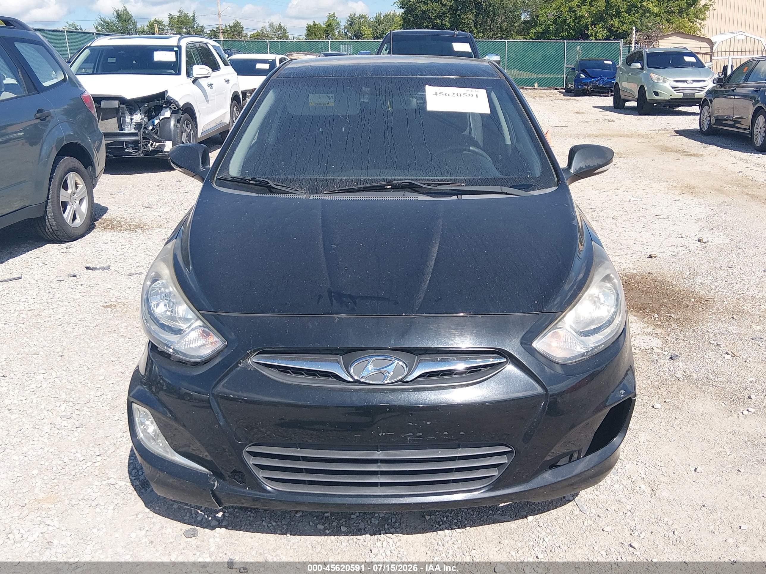 2013 Hyundai Accent Se Black vin: KMHCU5AE4DU075061