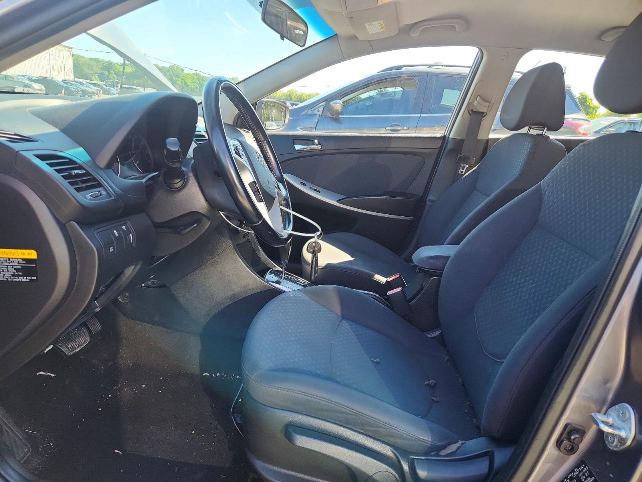 2014 Hyundai Accent Se Gray vin: KMHCU5AE4EU168115