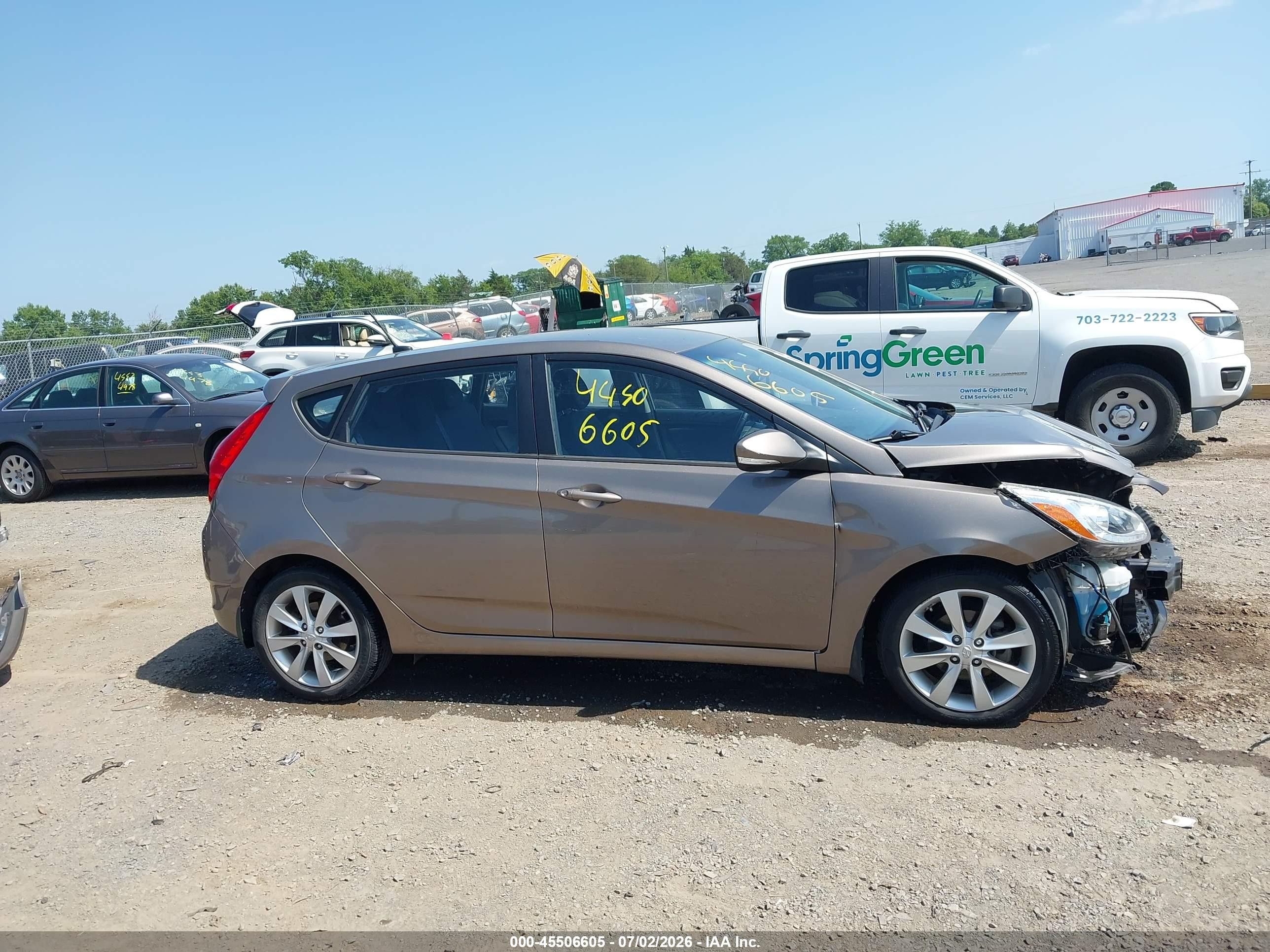 2014 Hyundai Accent Se Gray vin: KMHCU5AE4EU182838