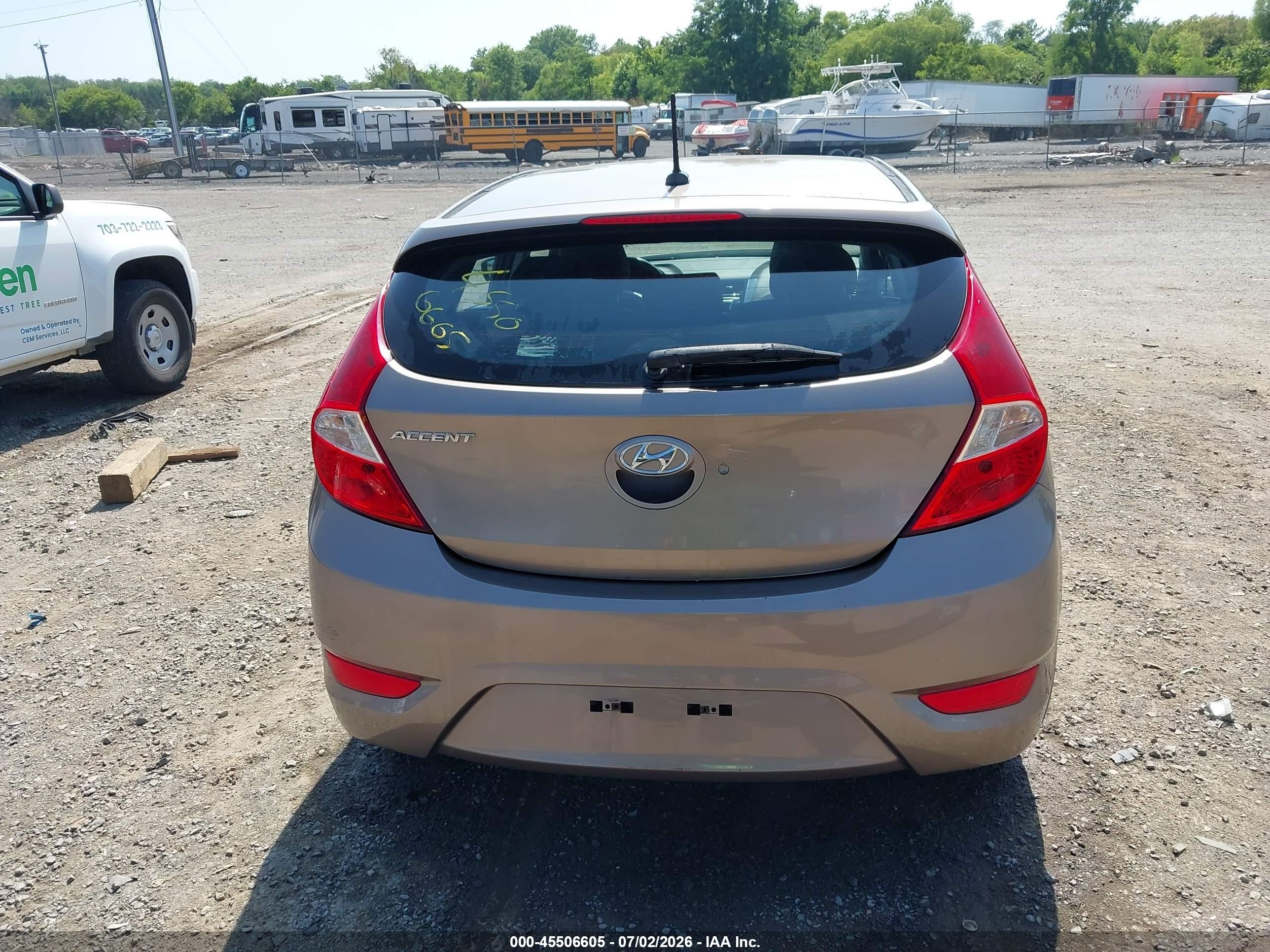 2014 Hyundai Accent Se Gray vin: KMHCU5AE4EU182838