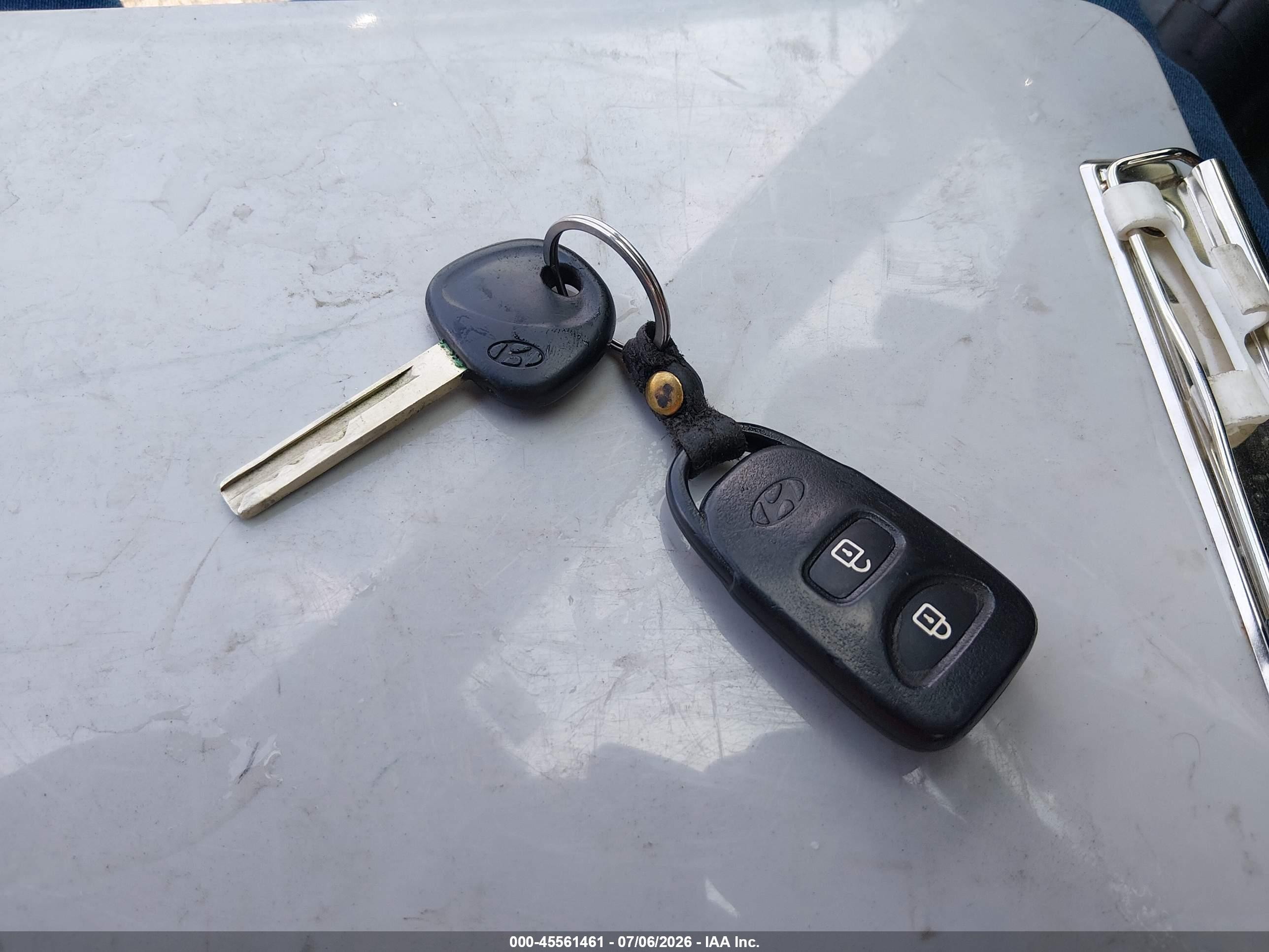 2012 Hyundai Accent Se Gray vin: KMHCU5AE5CU005390
