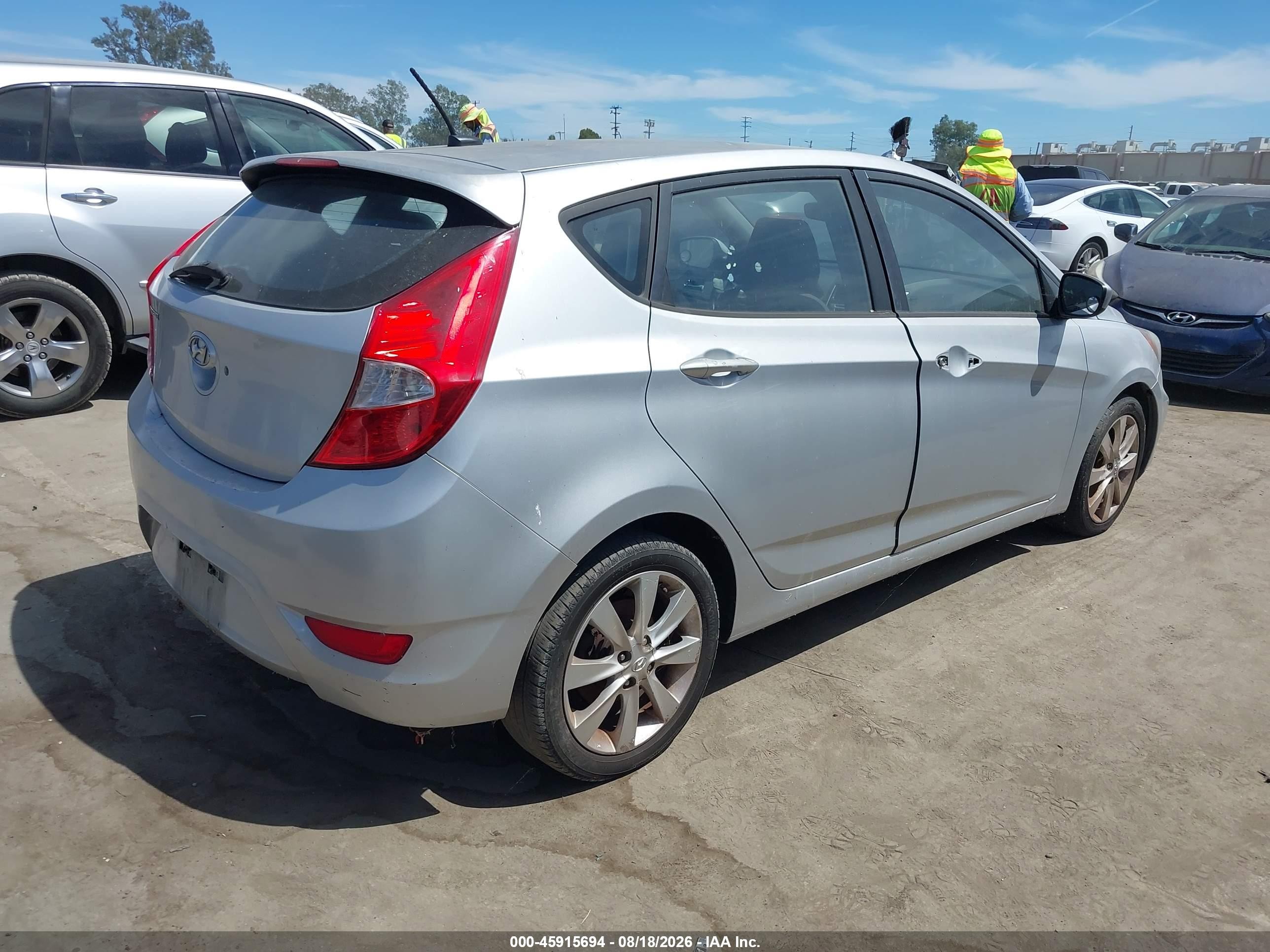 2012 Hyundai Accent Se Silver vin: KMHCU5AE5CU021959