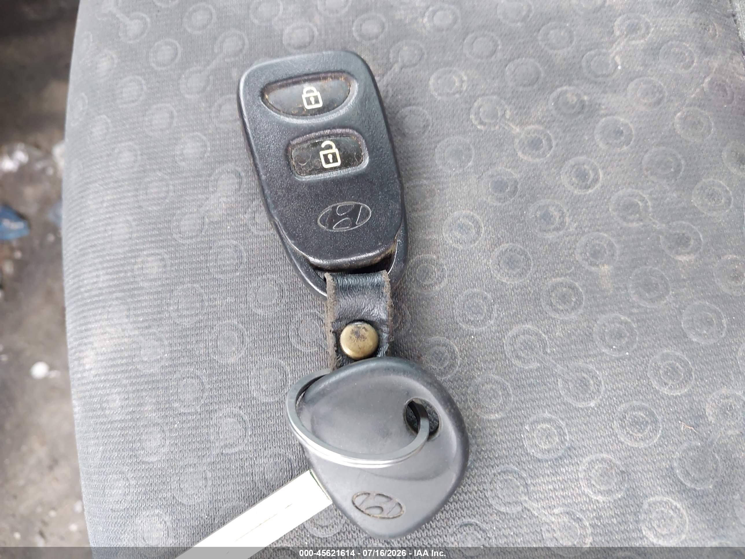2012 Hyundai Accent Se Синий vin: KMHCU5AE5CU027244