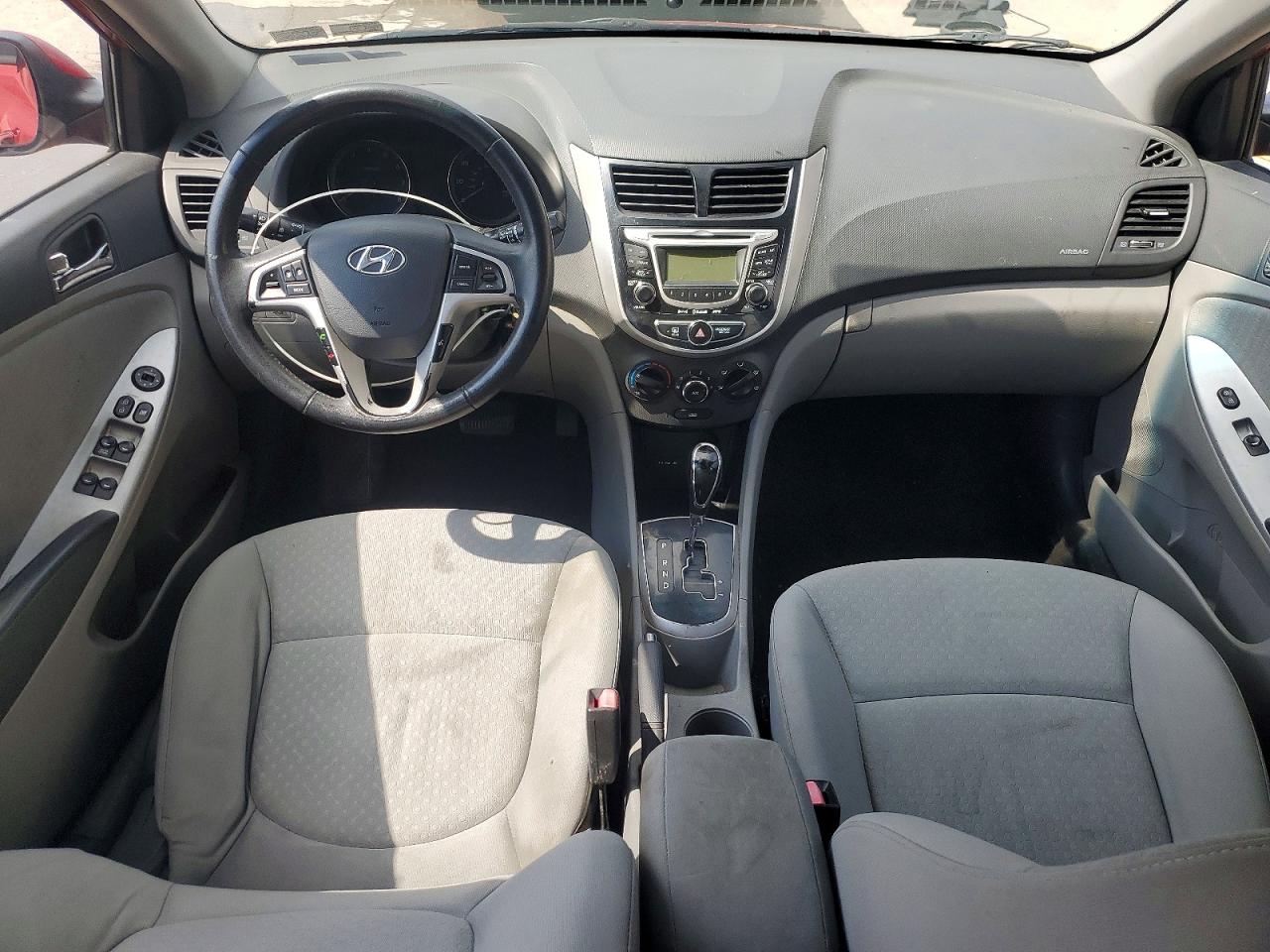 2013 Hyundai Accent Se Red vin: KMHCU5AE5DU069351