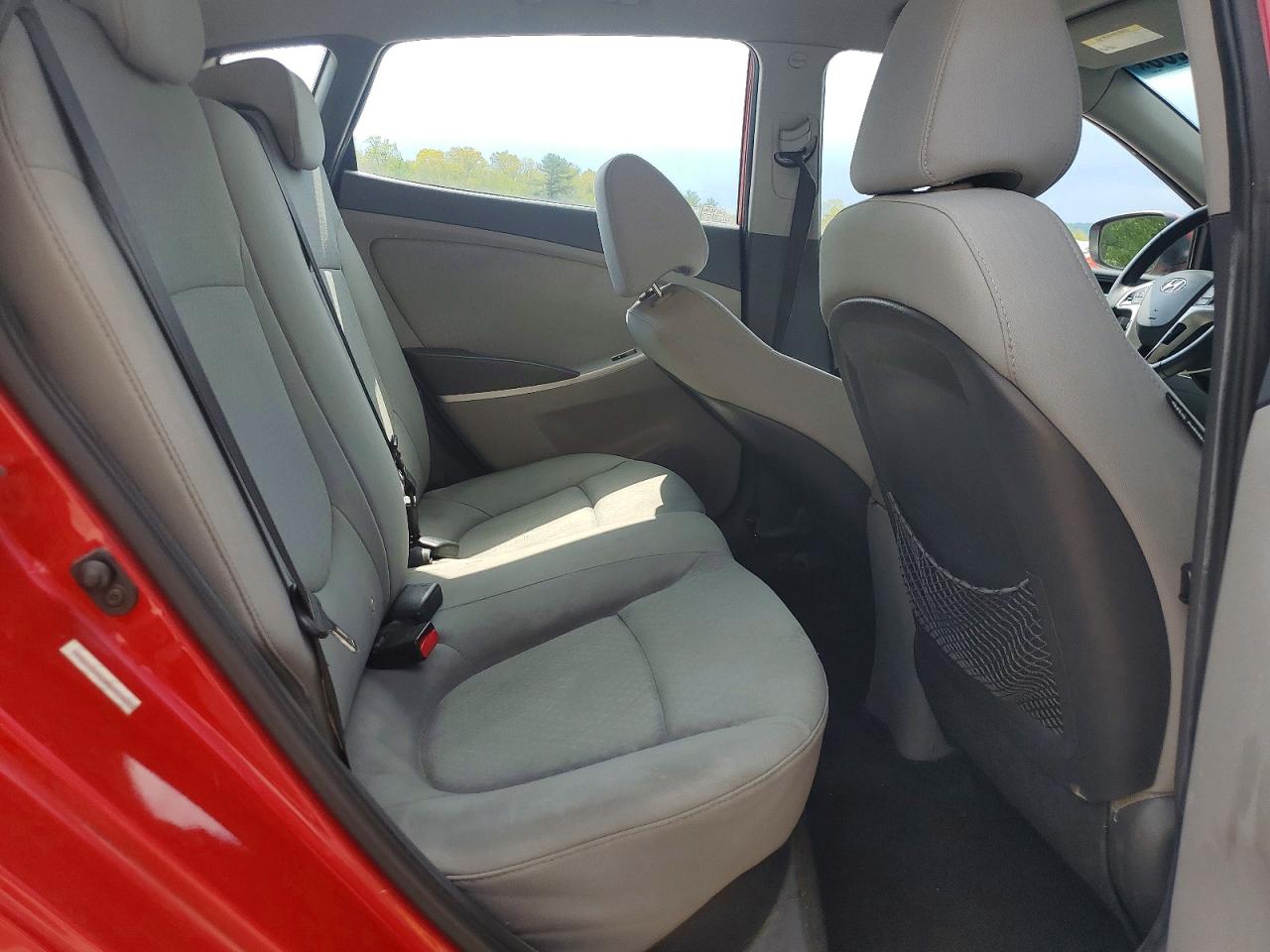2013 Hyundai Accent Se Red vin: KMHCU5AE5DU069351