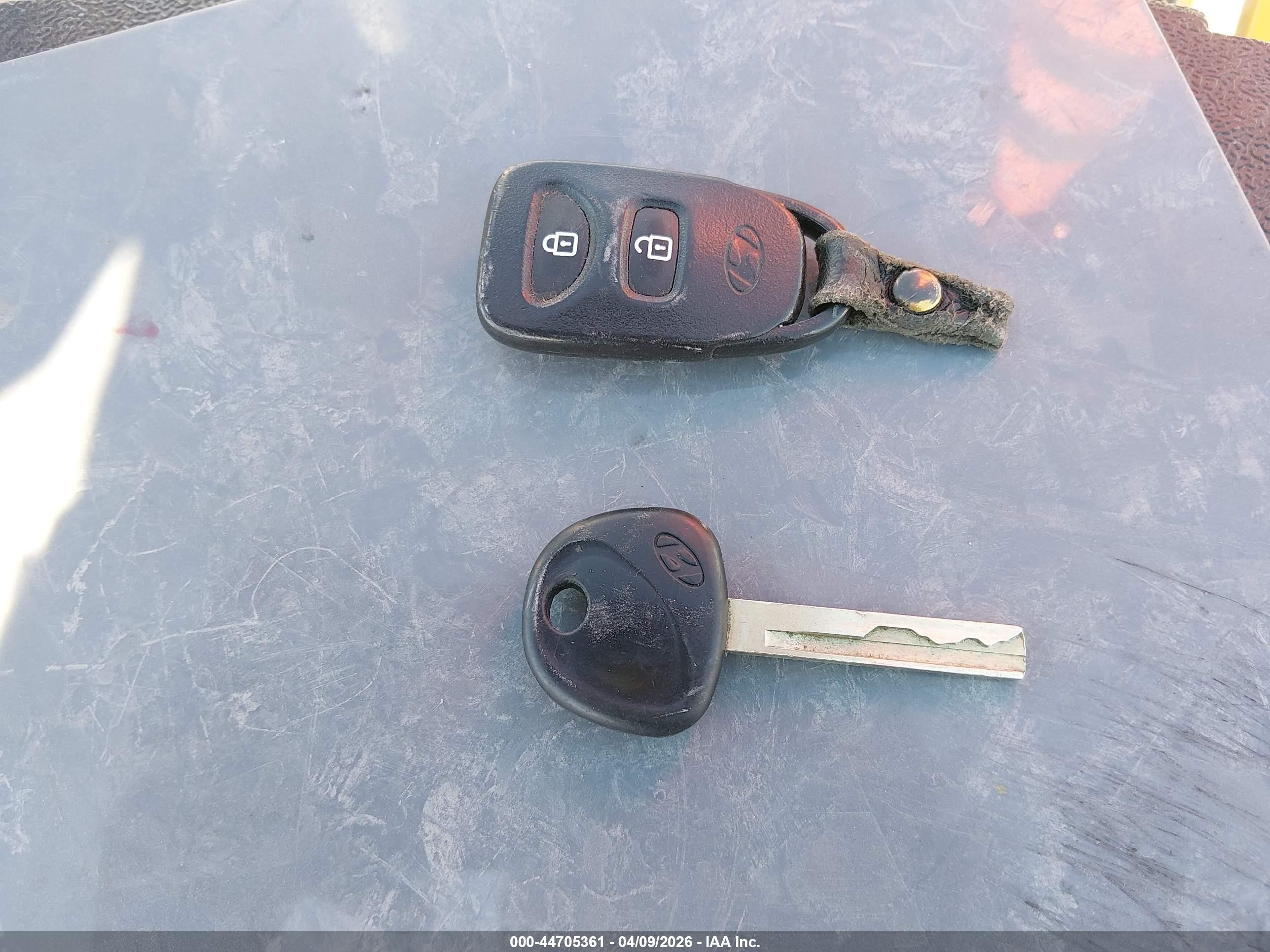 2013 Hyundai Accent Se Red vin: KMHCU5AE5DU073772