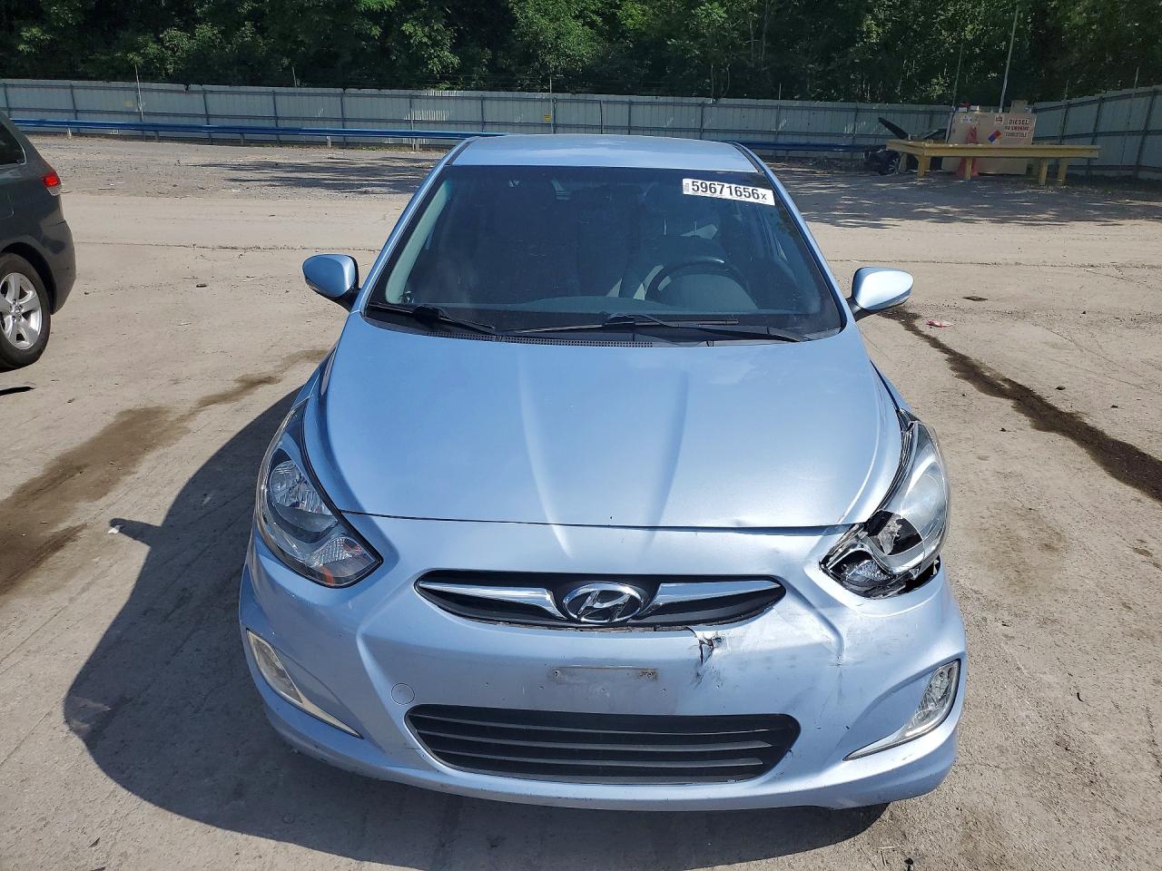 2013 Hyundai Accent Se Blue vin: KMHCU5AE5DU074873