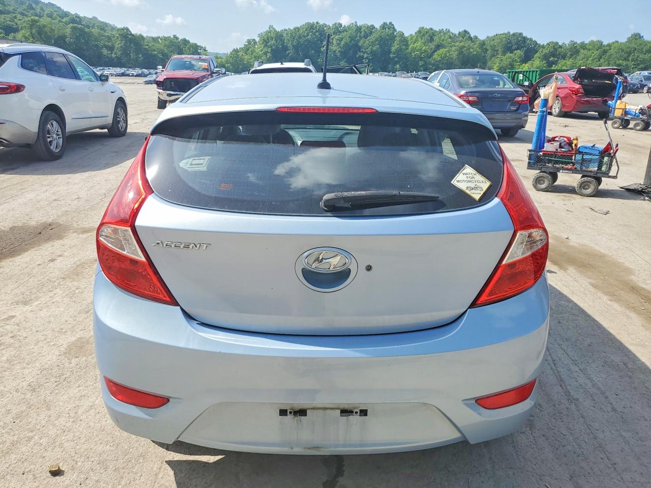 2013 Hyundai Accent Se Blue vin: KMHCU5AE5DU074873