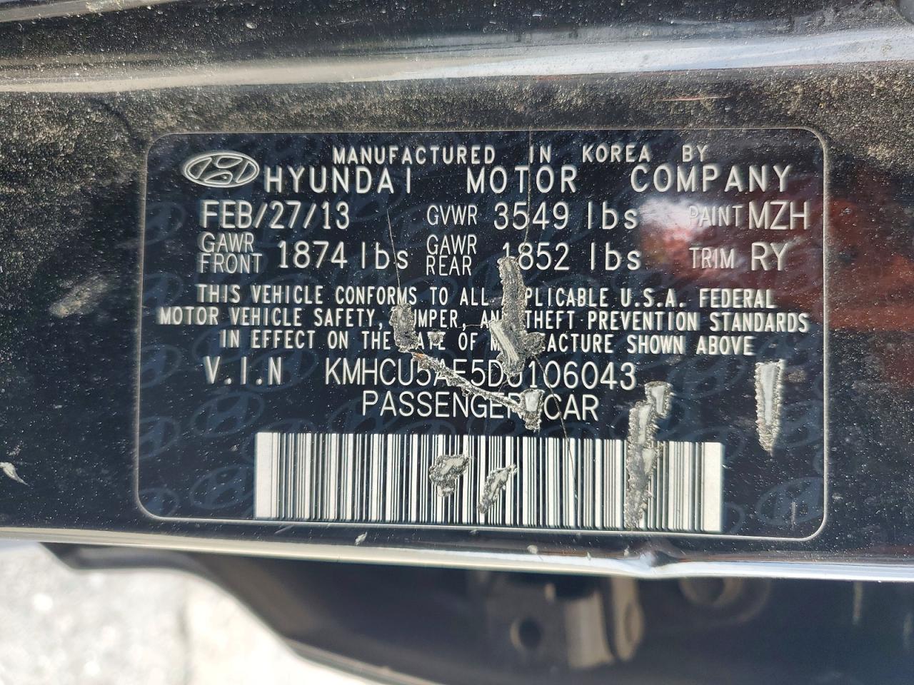 2013 Hyundai Accent Se Black vin: KMHCU5AE5DU106043