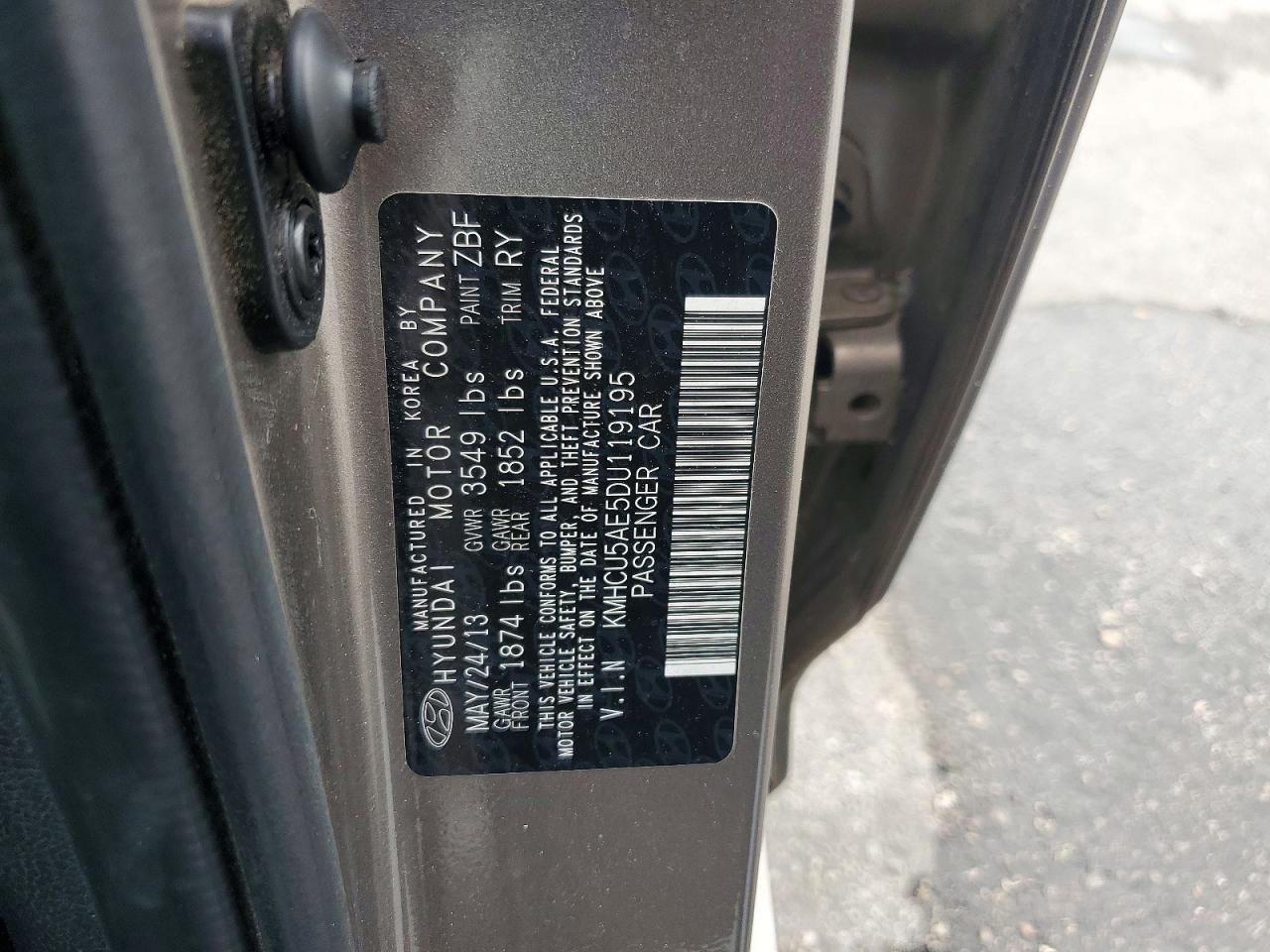 2013 Hyundai Accent Se Tan vin: KMHCU5AE5DU119195