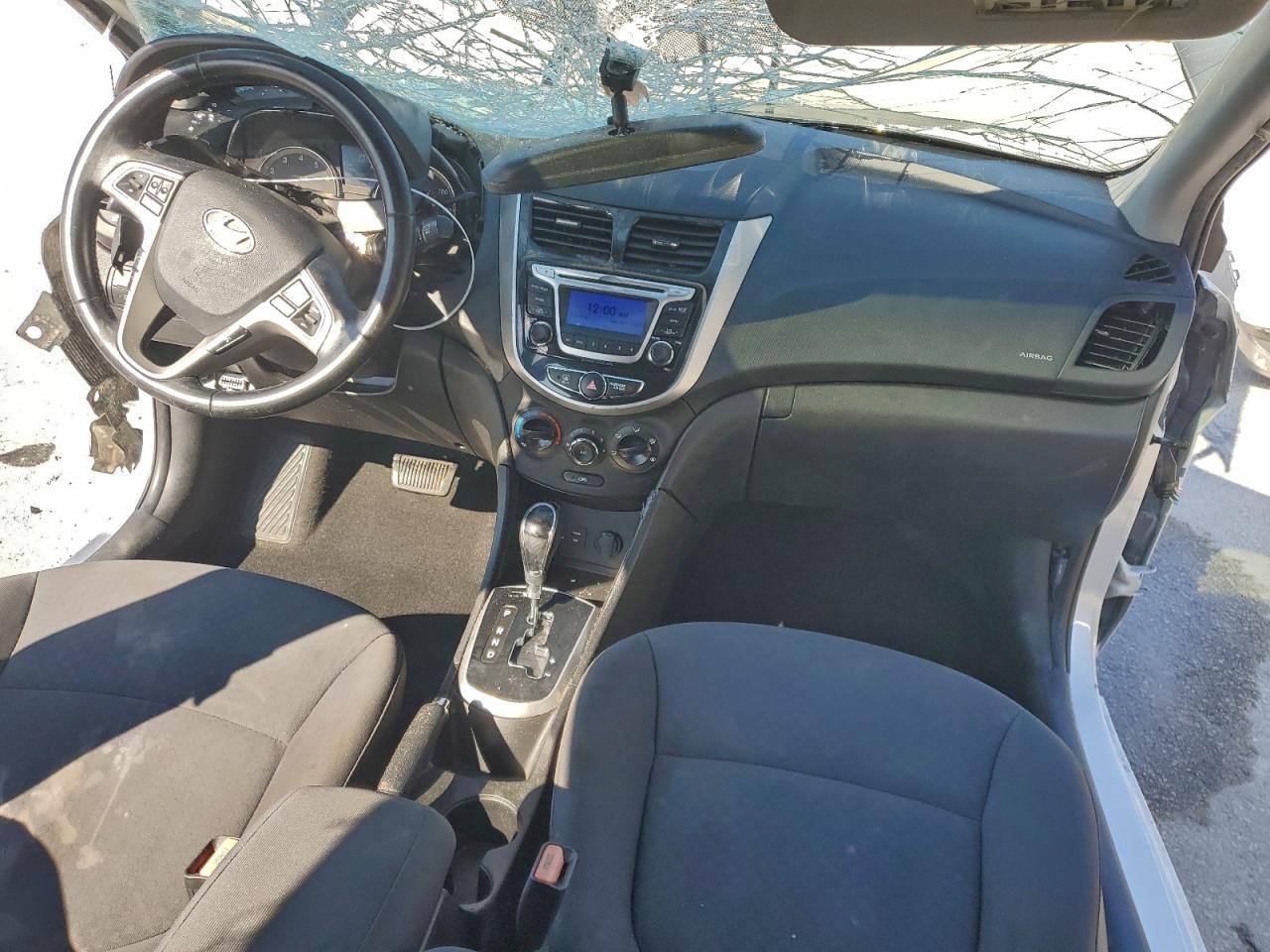 2014 Hyundai Accent Se Silver vin: KMHCU5AE5EU152344